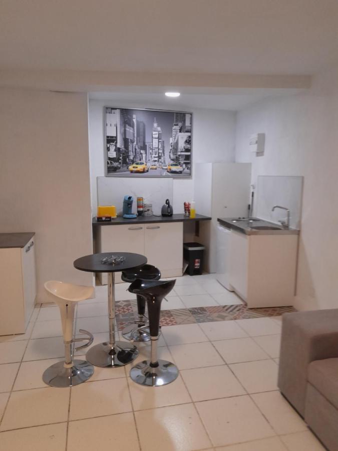 Le Mascoutou Apartment Cahors Exterior photo